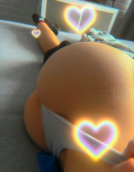 asian tranny onlyfans naked photo