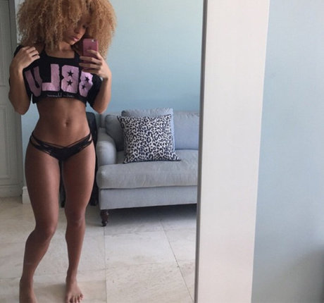 cosplay femboy onlyfans art nude images