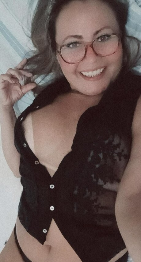 Rosangela Pantoja model sexy pic