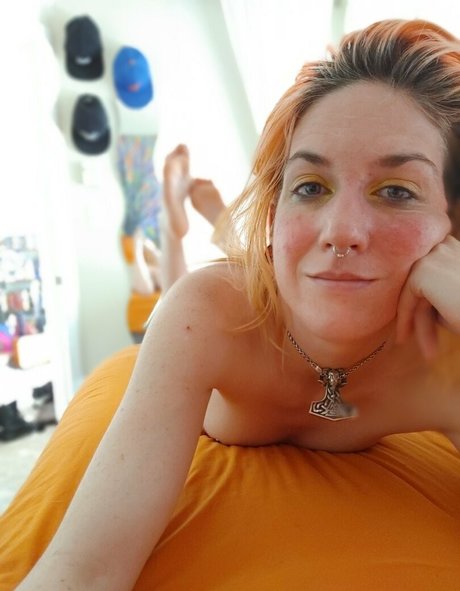 sgcanada model erotic archive