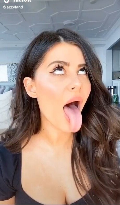 nude selfie onlyfans top pic