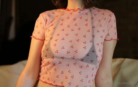 ettari model naked archive