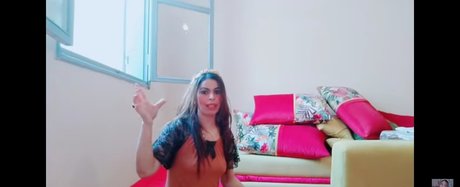 flat chested onlyfans erotic pictures