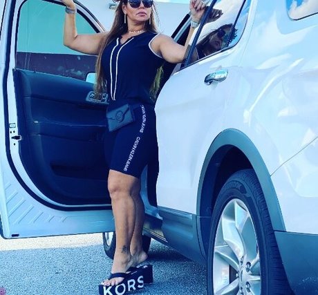 big booty black girls onlyfans nude pic