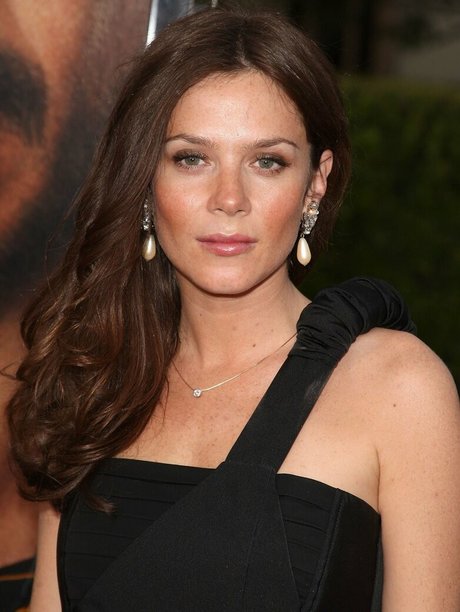 Anna Friel pornstar high quality photos