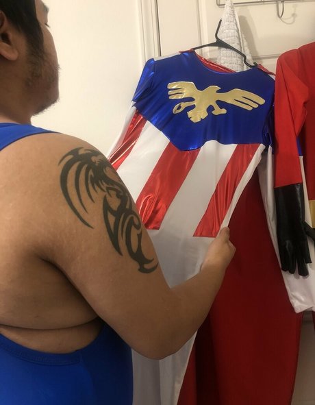 super heroix art model picture