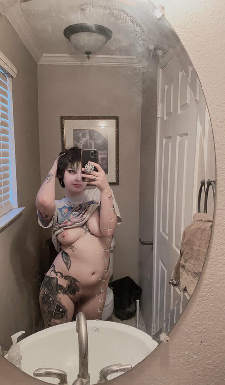 hairy bbw onlyfans naked picture