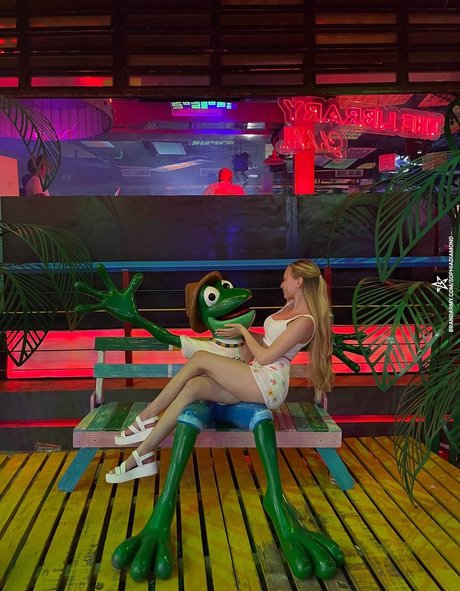 blowjob selfie onlyfans sexy xxx photo