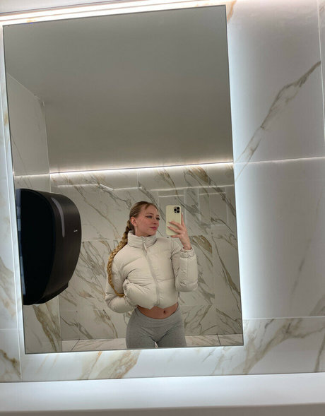 caught masturbating onlyfans pornos image