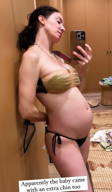 Whitney Cummings model sex photo