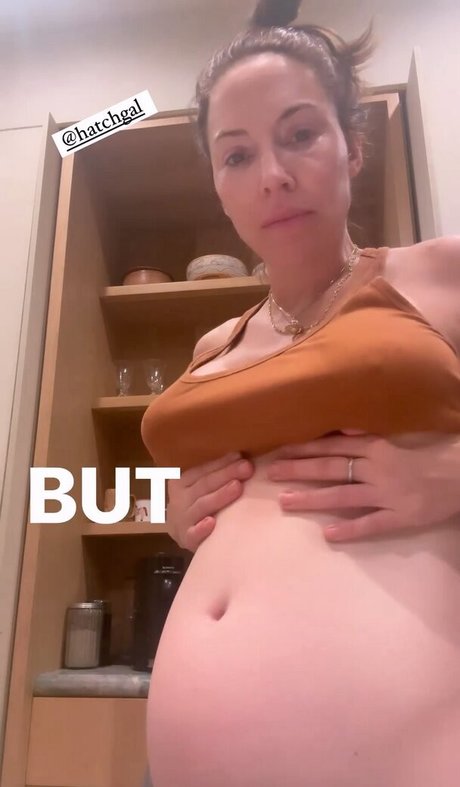 pregnant asian onlyfans sexy xxx picture