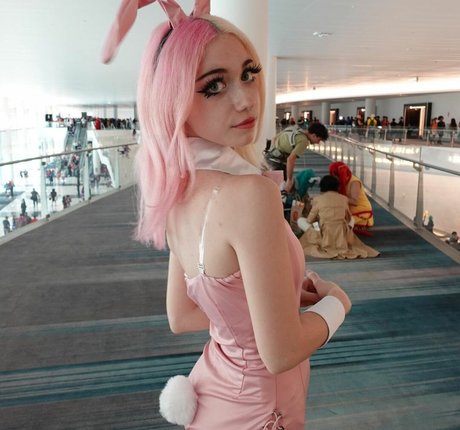 squat onlyfans pornographic galleries