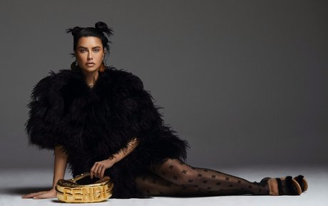 Adriana Lima nudes model photos