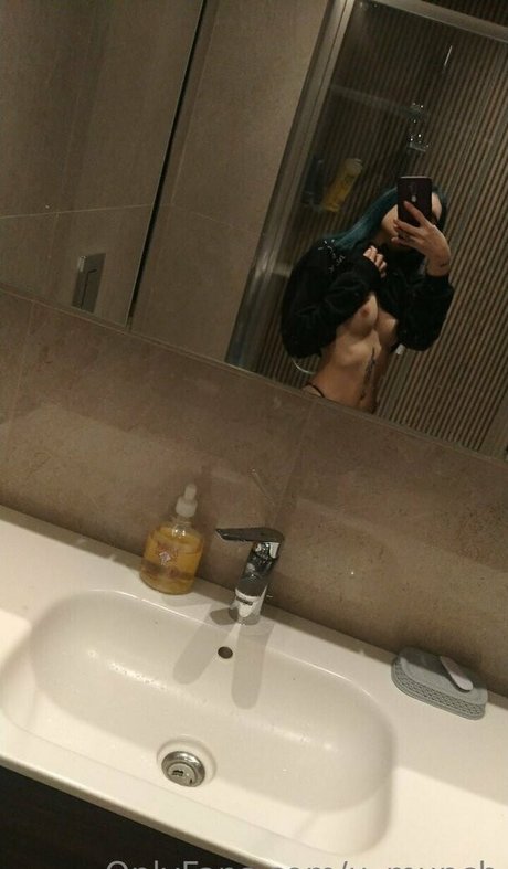 u munch star nice picture