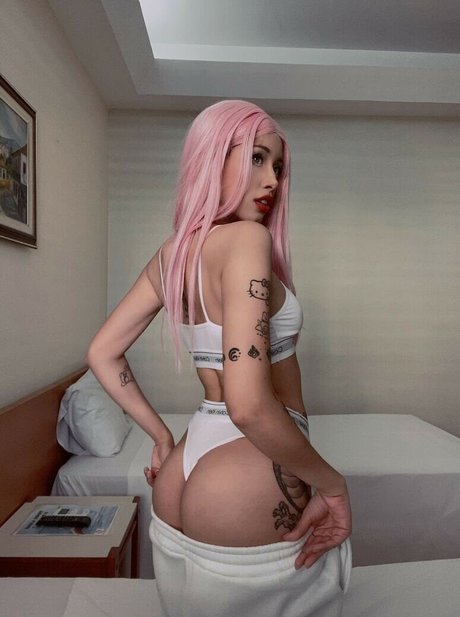 Magic Phyra model free images