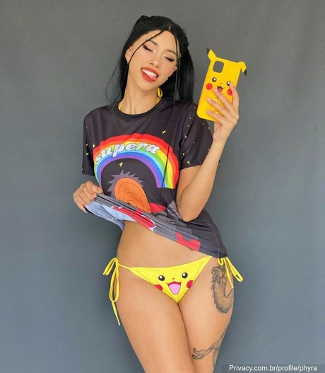 Magic Phyra model free picture