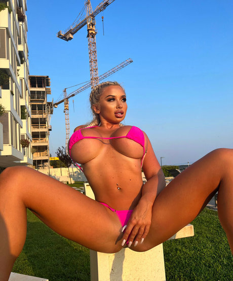 Lea Keler perfect actress photos