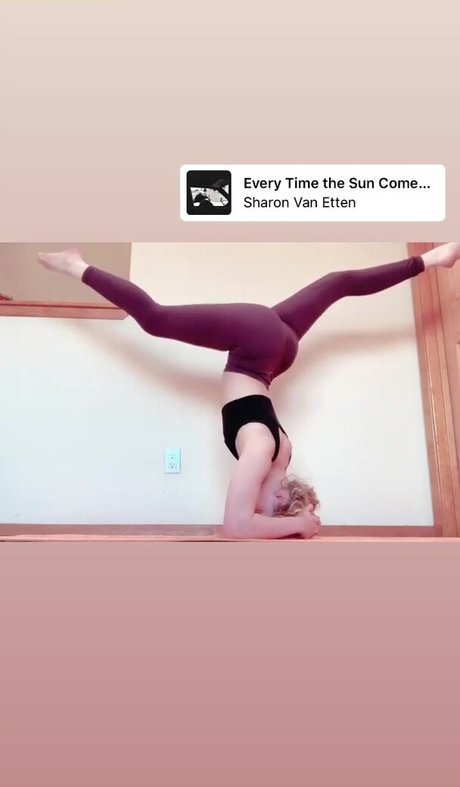 xxx asian onlyfans free naked image