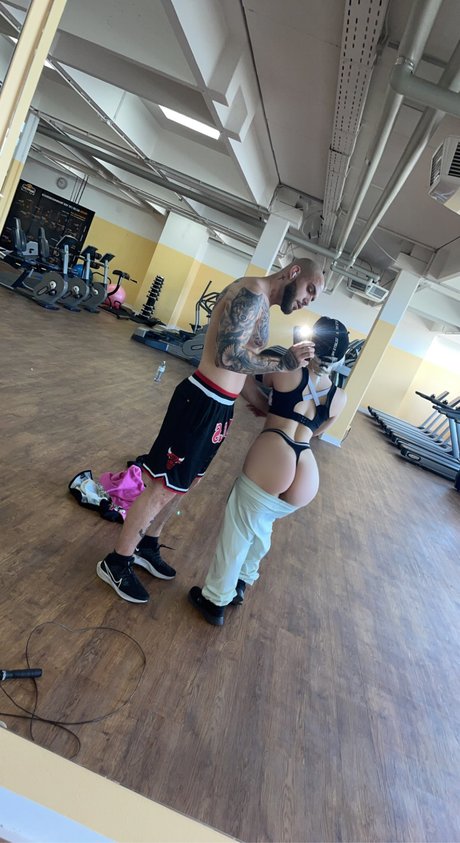 69 ex girlfriend onlyfans hot naked pictures