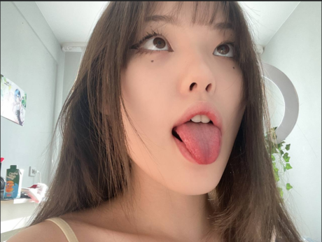 hairy lesbian onlyfans best pic