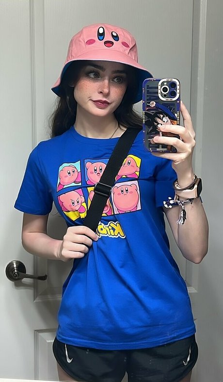 Aruuu hd actress pics