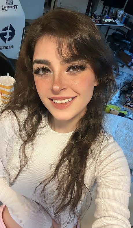 Aruuu pornstar sex picture