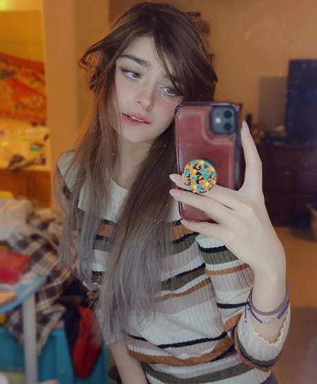 close up onlyfans free sexy photo