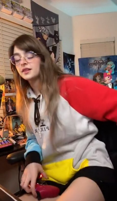 Aruuu beautiful star images