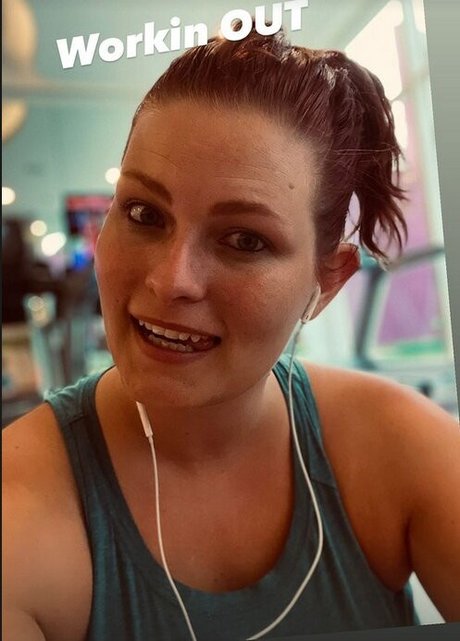 japanese milf onlyfans free photos