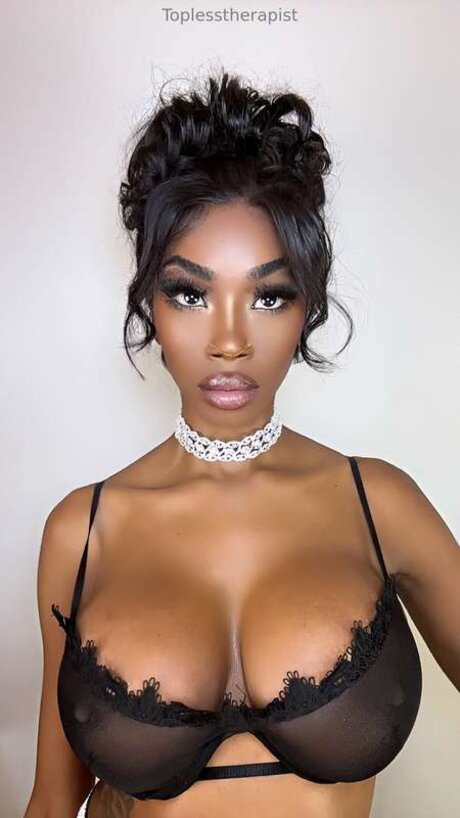 Toplesstherapist model perfect images