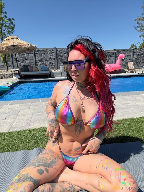 Trippylyd art model galleries