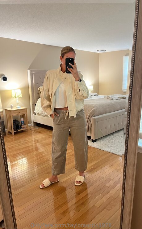 Tayloraustin1978 hd actress photo