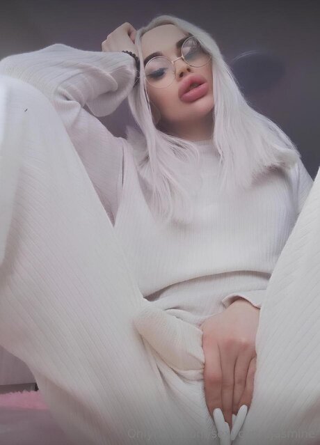 mommy onlyfans top img