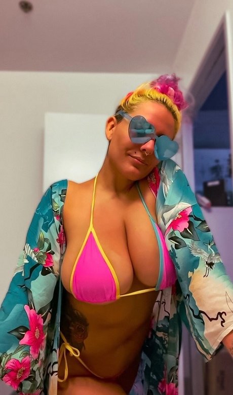 TheZombiUnicorn pornstar hd photo
