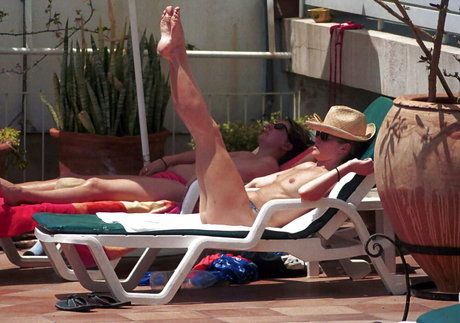 Amanda Holden pornstar gallery