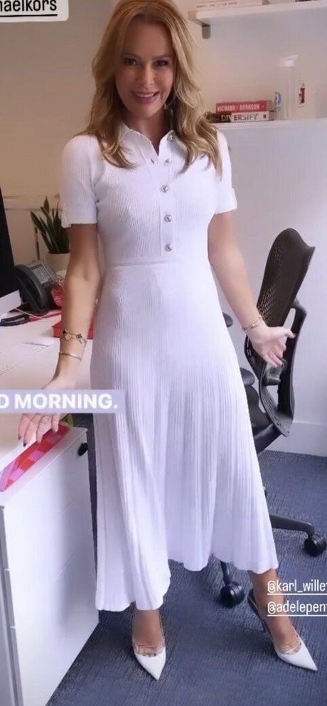 Amanda Holden pretty pornstar photo