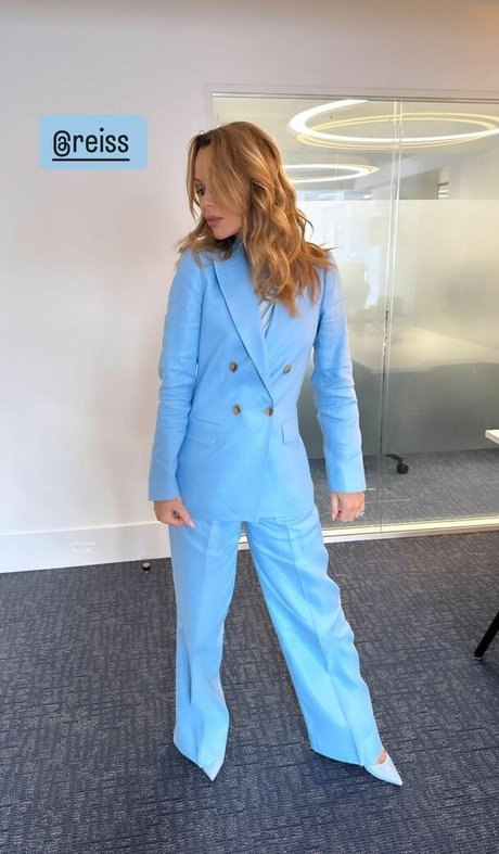 Amanda Holden sexy pornstar pics