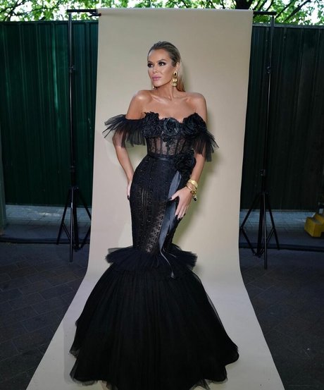 Amanda Holden Photo Gallery