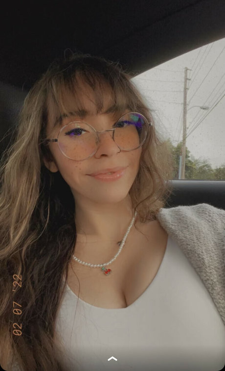 Catlyn Crespo nice actress pictures