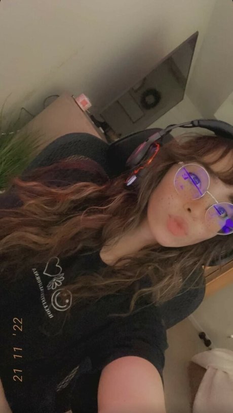 Catlyn Crespo pornstar adult picture