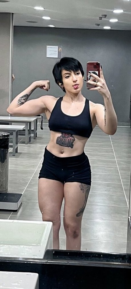 Akemy Sama model hd pic