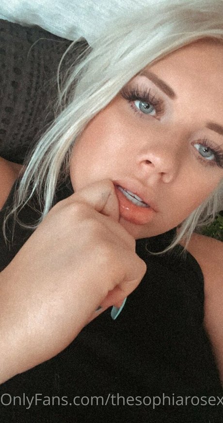 thesophiarosexx exclusive pornstar picture
