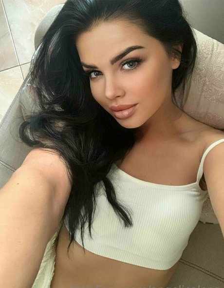 angelicalena pornographic star pic