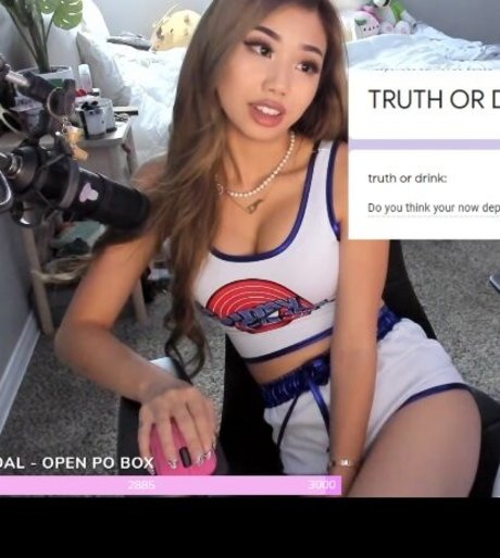 Supcaitlin nude star pictures