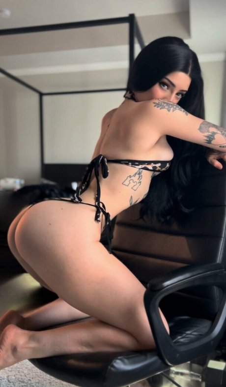 Darla Eliza porn star images