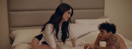 hairy vagina onlyfans erotic galleries