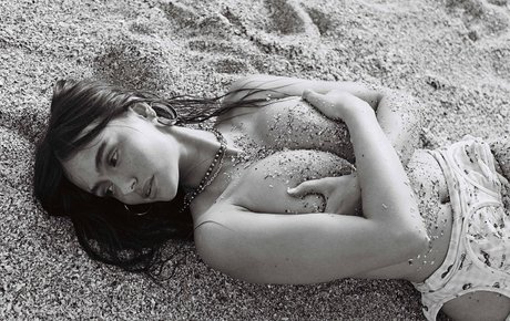 Ella Cervetto nice actress galleries