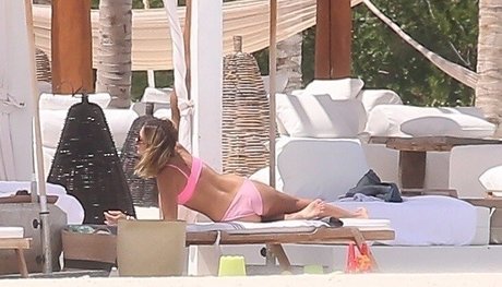 xxx asian onlyfans nudes images