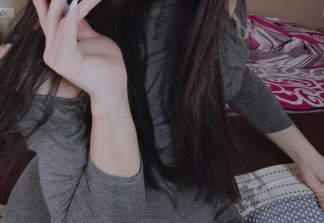 DarkWaifuTrap beautiful actress pictures