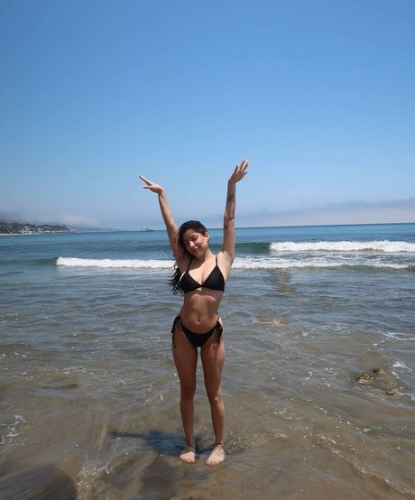 chubby small tits onlyfans hot sexy picture